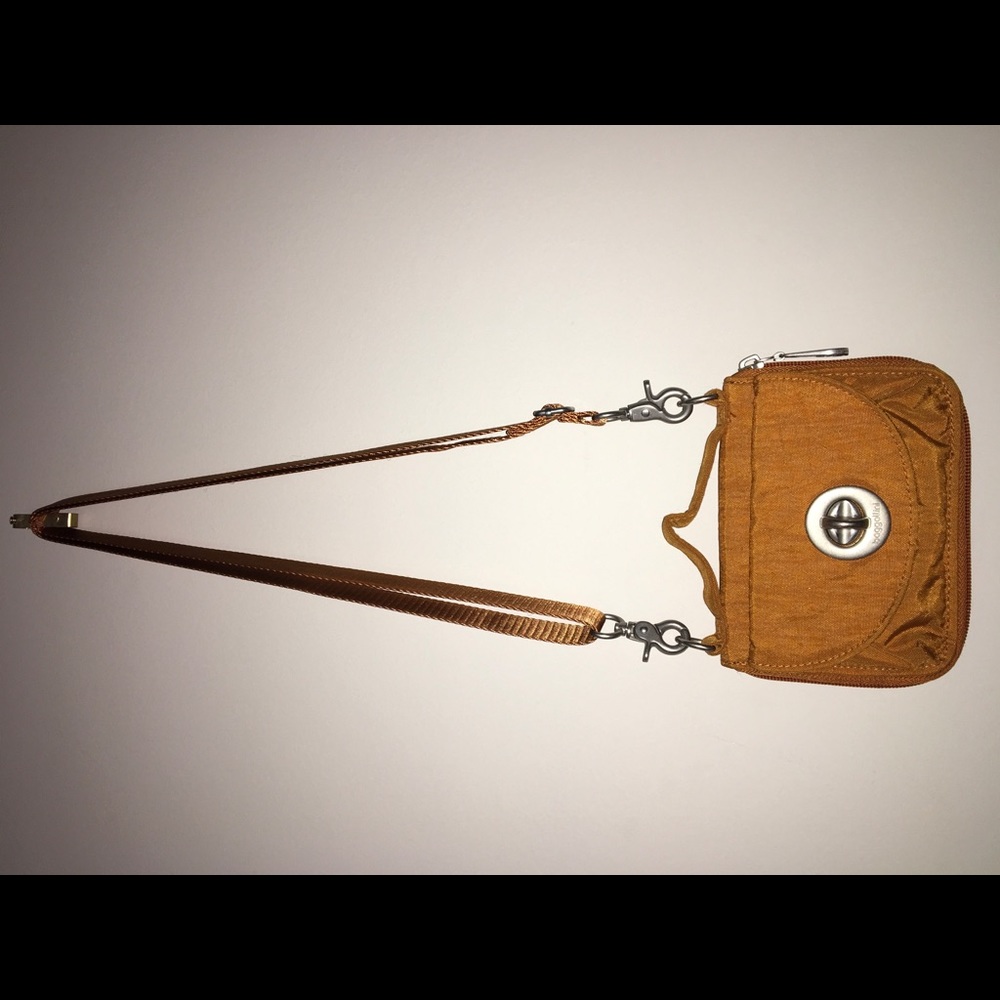 Baggallini Provence Crossbody